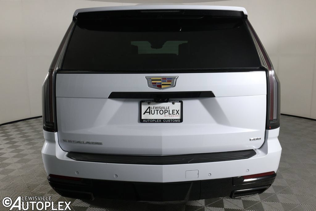 Used 2026 Cadillac Escalade Platinum Sport AWD/4WD image 6