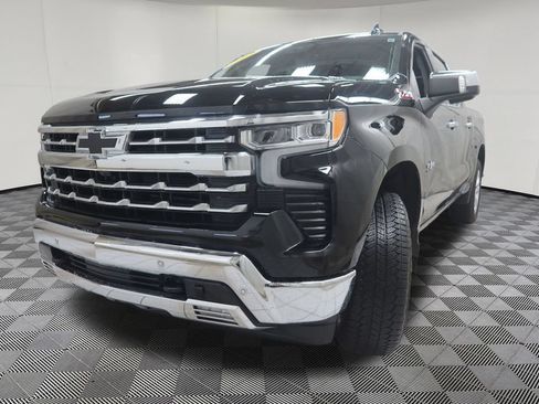 Used 2025 Chevrolet Silverado 1500 LTZ w/ LTZ Premium Texas Edition AWD/4WD image 5