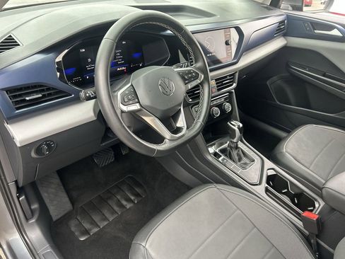 Used 2023 Volkswagen Taos SE image 14