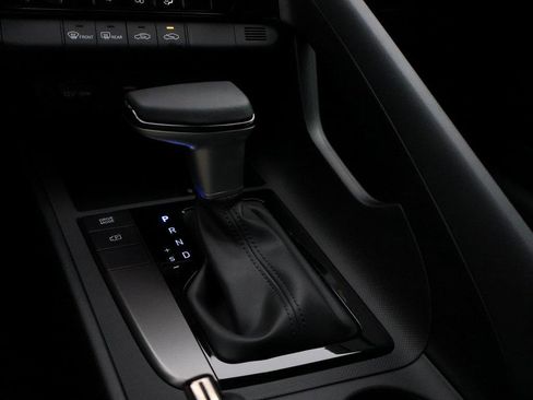 New 2025 Hyundai Elantra Sport image 37