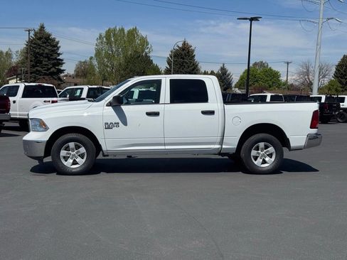 Used 2023 RAM 1500 Classic SLT w/ Electronics Group AWD/4WD image 4