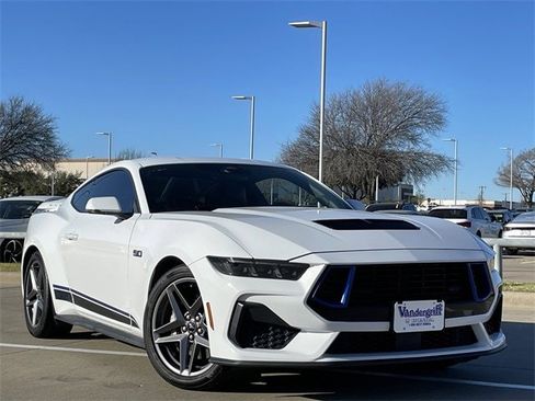 Used 2024 Ford Mustang GT Premium image 2