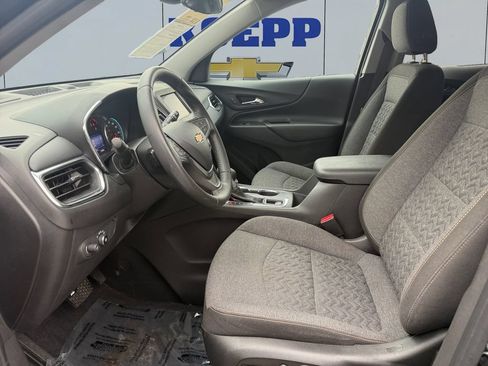 Used 2022 Chevrolet Equinox LT FWD image 10