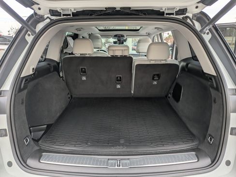 Used 2022 Jeep Grand Cherokee Summit w/ Adv Protech Group IV image 16