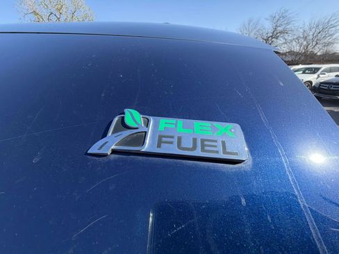 Used 2012 Ford Expedition XLT image 21