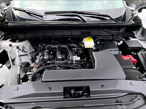 New 2025 Nissan Pathfinder SL w/ Black Appearance Package image 11