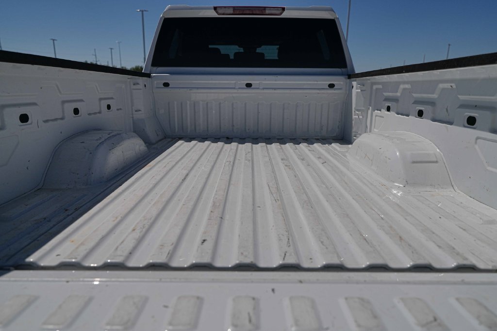 Used 2025 Chevrolet Silverado 2500 LT AWD/4WD image 16