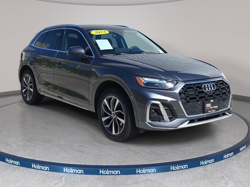 Used 2023 Audi Q5 2.0T Premium Plus w/ Premium Plus Package AWD/4WD image 4