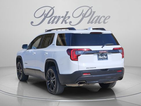 Used 2022 GMC Acadia SLE w/ Elevation Edition FWD image 3