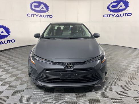 Used 2023 Toyota Corolla LE FWD image 9