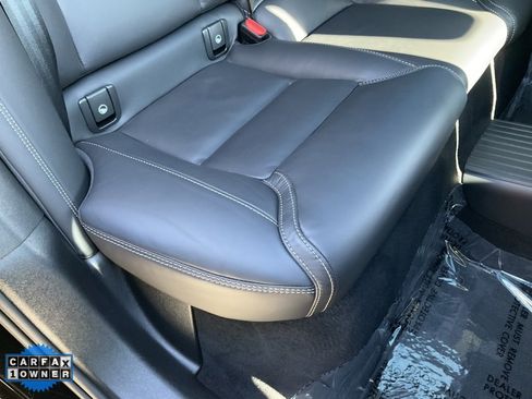 Used 2024 Volvo XC60 T8 Ultimate w/ Protection Package Premier image 53