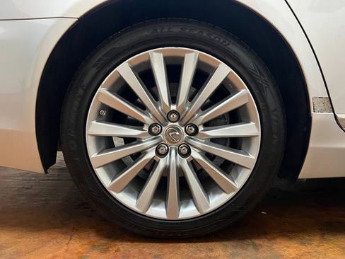 Used 2014 Lexus LS 460 AWD image 12