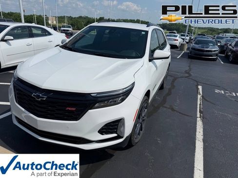 Used 2024 Chevrolet Equinox RS FWD image 1