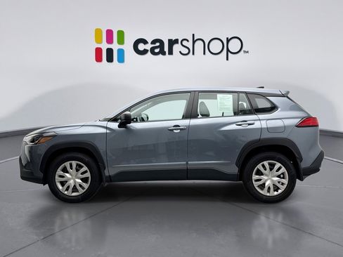 Used 2023 Toyota Corolla Cross L AWD/4WD image 2