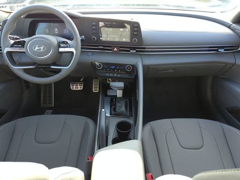 New 2026 Hyundai Elantra Sport FWD image 19