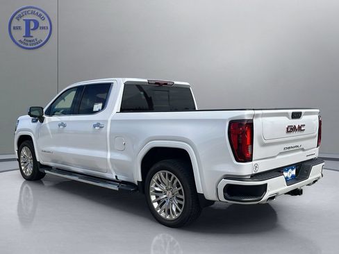 Used 2024 GMC Sierra 1500 Denali w/ Technology Package AWD/4WD image 5