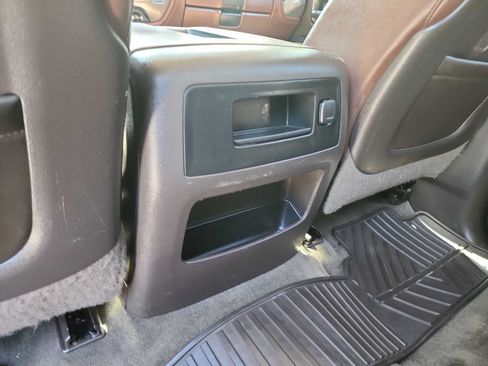 Used 2015 Chevrolet Silverado 2500 High Country w/ High Country Premium Package AWD/4WD image 30