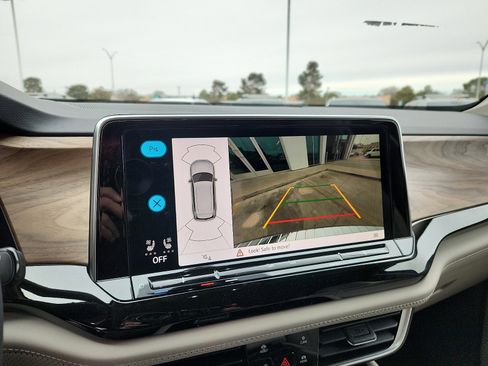 New 2026 Volkswagen Atlas SE image 18