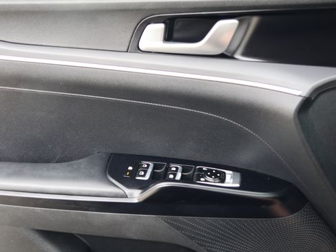 Used 2022 Kia K5 GT-Line w/ GT-Line FWD Premium Package image 9