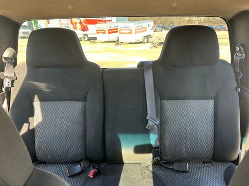 Used 2010 Chevrolet Colorado LT image 16