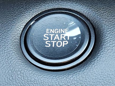 New 2025 Hyundai Elantra Sport image 29