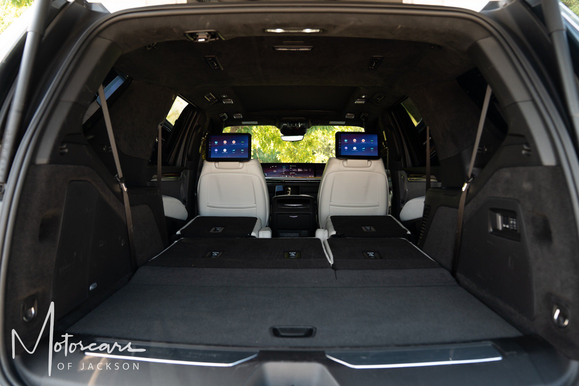 Used 2025 Cadillac Escalade Sport Platinum RWD image 20