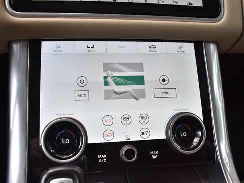 Used 2019 Land Rover Range Rover Sport HSE image 40