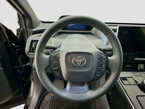 Used 2024 Toyota bZ4X XLE w/ Weather Package image 18