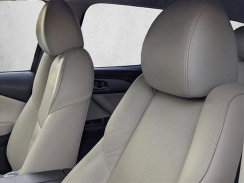 Used 2019 MAZDA CX-9 Touring image 10