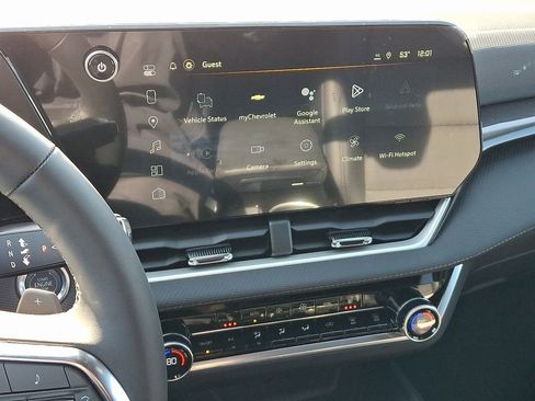 New 2026 Chevrolet Equinox LT w/ Convenience Package II image 8