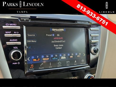 Used 2018 Nissan Murano Platinum w/ Cargo Package FWD image 22