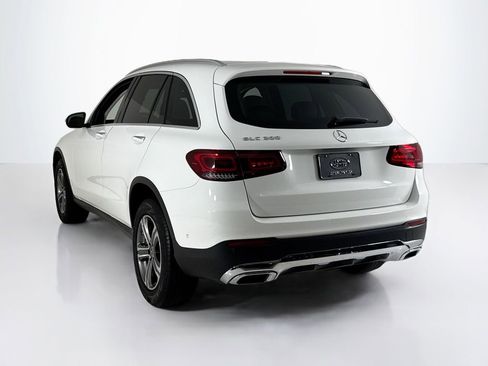 Used 2021 Mercedes-Benz GLC 300 image 3