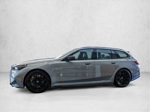 New 2027 BMW M5 Touring AWD/4WD image 6