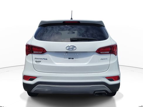 Used 2018 Hyundai Santa Fe Sport FWD image 4