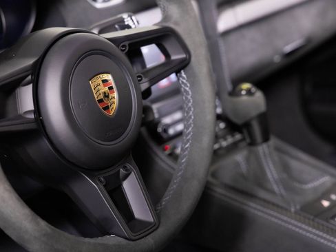 Used 2023 Porsche 718 Cayman GT4 RS image 29