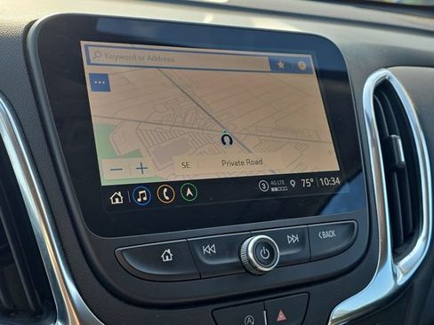 Used 2022 Chevrolet Equinox LT FWD image 20