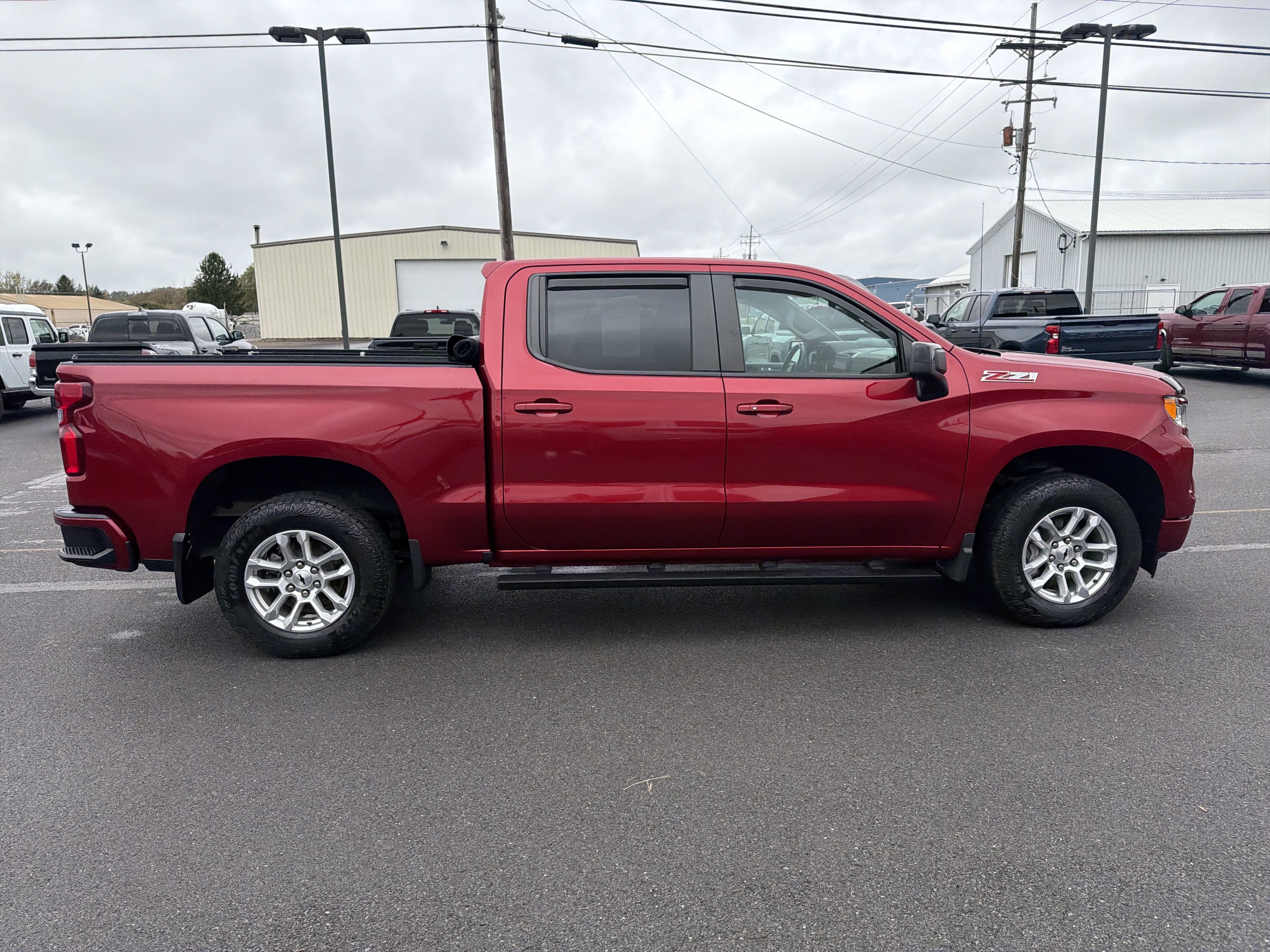 Used 2022 Chevrolet Silverado 1500 RST AWD/4WD image 17