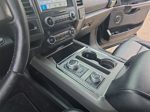 Used 2019 Ford Expedition XLT w/ Equipment Group 201A image 23