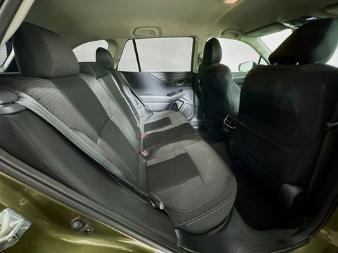 Used 2022 Subaru Outback Premium image 31