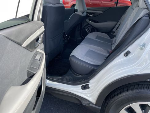 Used 2022 Subaru Outback Premium image 27