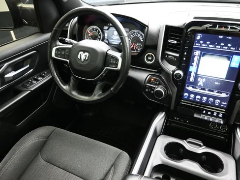Used 2019 RAM 1500 Big Horn AWD/4WD image 24