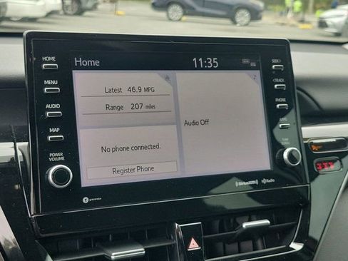 Used 2021 Toyota Camry XLE FWD image 24