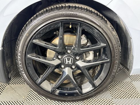 Used 2024 Honda Civic Sport image 31