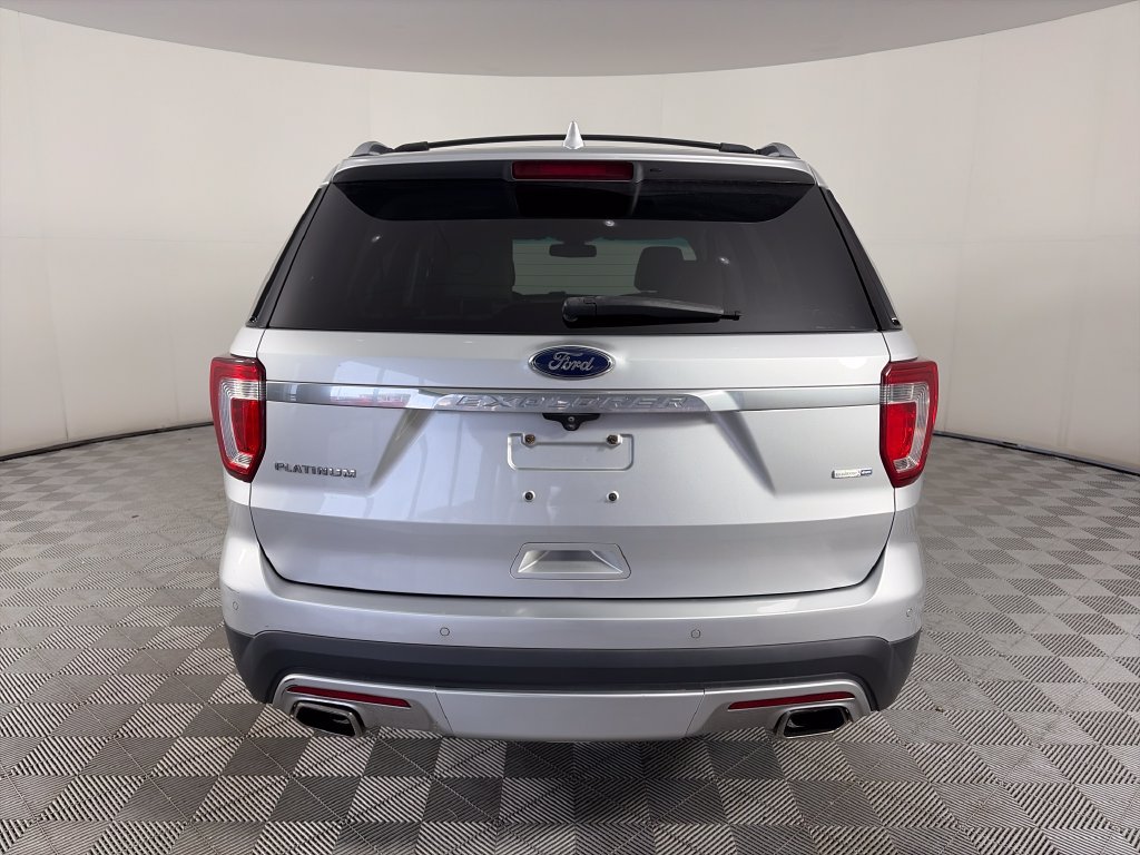 Used 2016 Ford Explorer Platinum AWD/4WD image 6