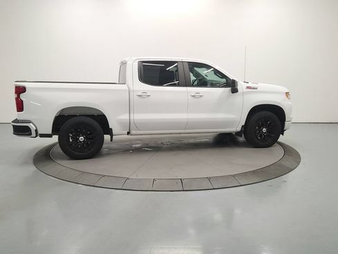 Used 2024 Chevrolet Silverado 1500 RST w/ Z71 Off-Road Package AWD/4WD image 9
