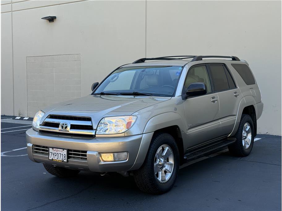 Used 2005 Toyota 4Runner SR5 RWD image 4