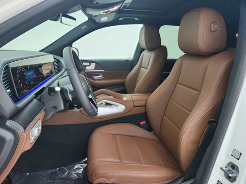 Certified 2025 Mercedes-Benz GLE 350 4MATIC image 10