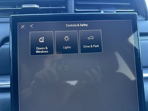 New 2025 GMC Terrain Elevation image 20