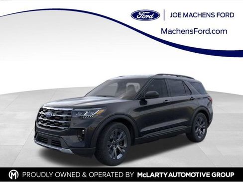 New 2026 Ford Explorer Active w/ Active Comfort Package AWD/4WD image 1