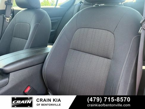 Used 2024 Nissan Altima 2.5 S FWD image 23